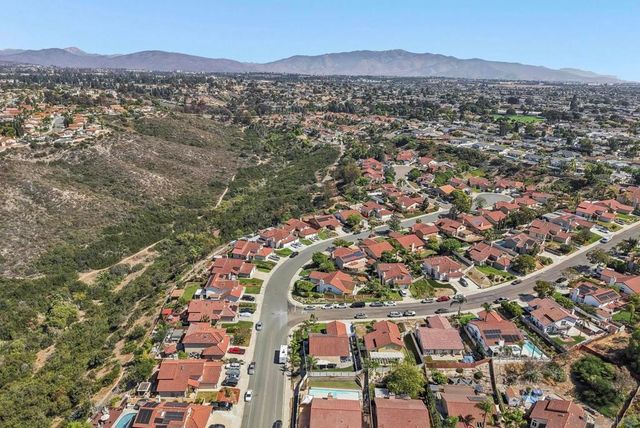 700 Baylor Ave, Bonita, CA 91902