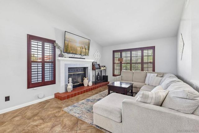 700 Baylor Ave, Bonita, CA 91902