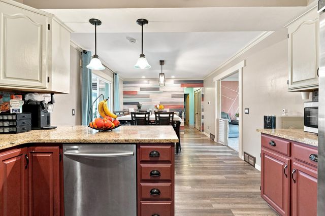 5773 Taney Place, Merrillville, IN 46410