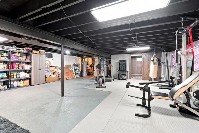 5773 Taney Place, Merrillville, IN 46410