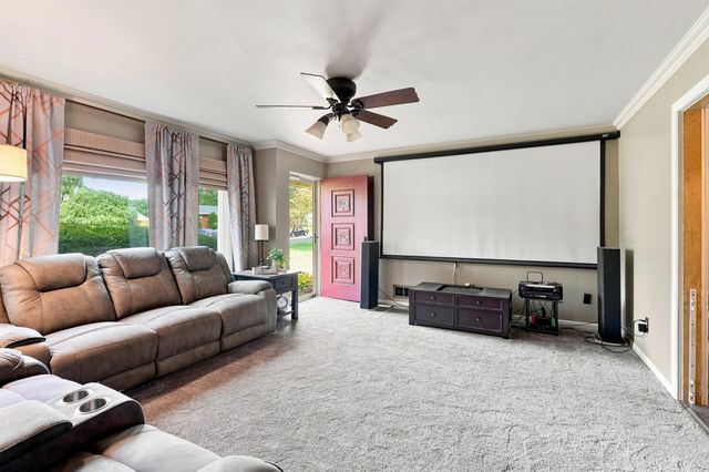 5773 Taney Place, Merrillville, IN 46410