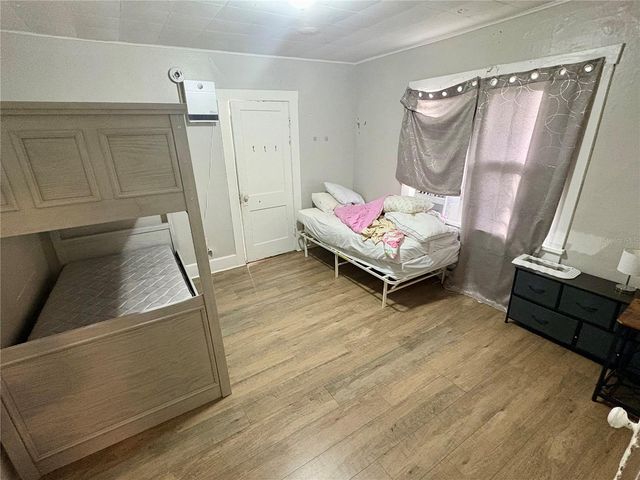 1145 16TH AVENUE S B, St Petersburg, FL 33705