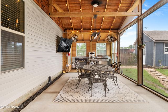 110 Marais Avenue, Youngsville, LA 70592