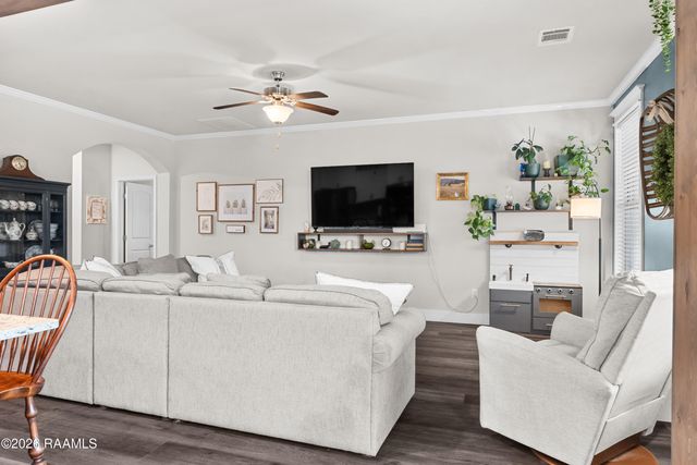 110 Marais Avenue, Youngsville, LA 70592
