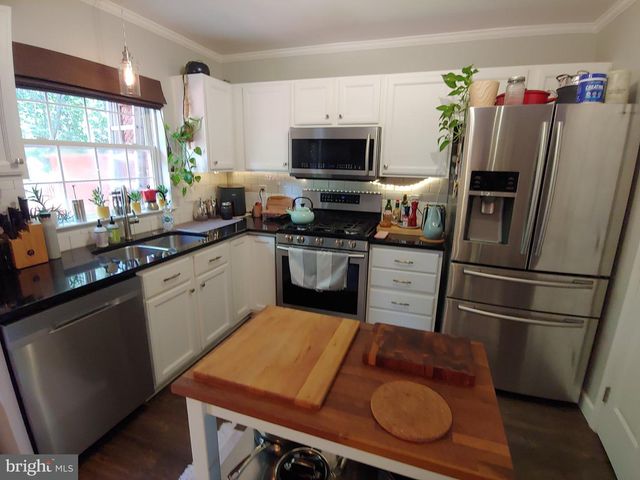 1982 TEASEL CT, Woodbridge, VA 22192