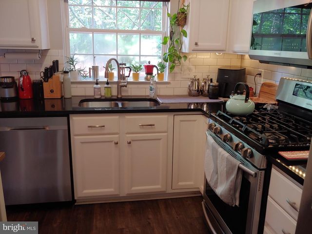 1982 TEASEL CT, Woodbridge, VA 22192