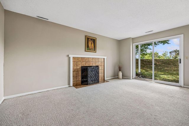 5225 Beachside Drive, Minnetonka, MN 55343