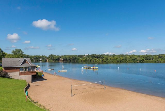 5225 Beachside Drive, Minnetonka, MN 55343