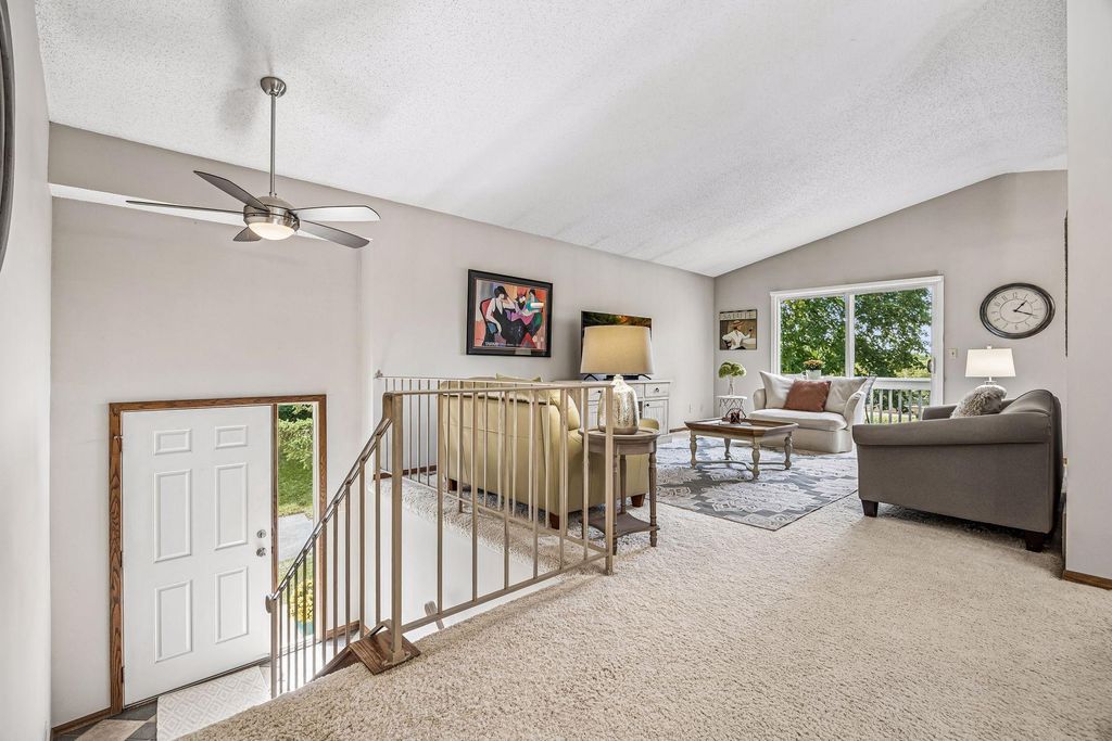 5225 Beachside Drive, Minnetonka, MN 55343 — photo 3