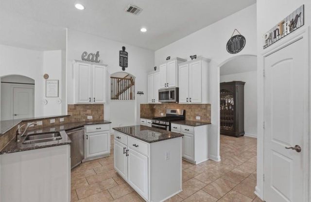 19122 Gaslamp Point Court, Cypress, TX 77429