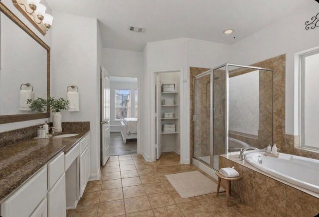 19122 Gaslamp Point Court, Cypress, TX 77429