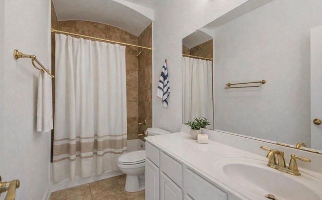 19122 Gaslamp Point Court, Cypress, TX 77429