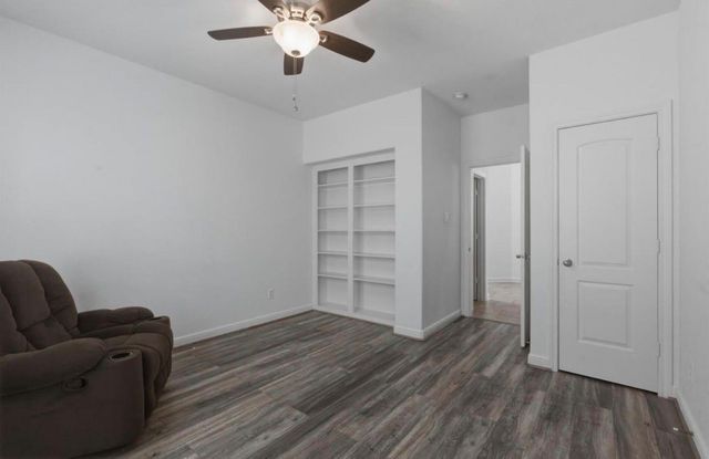 19122 Gaslamp Point Court, Cypress, TX 77429