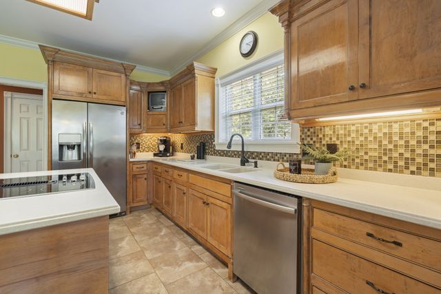 1040 Shoreham St, Murfreesboro, TN 37130