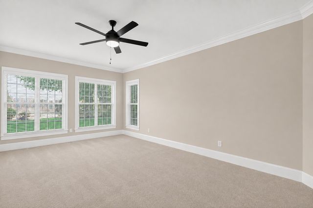 1040 Shoreham St, Murfreesboro, TN 37130