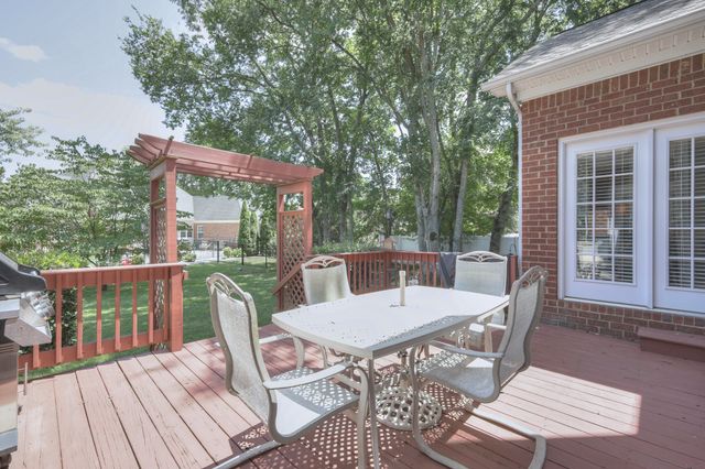1040 Shoreham St, Murfreesboro, TN 37130