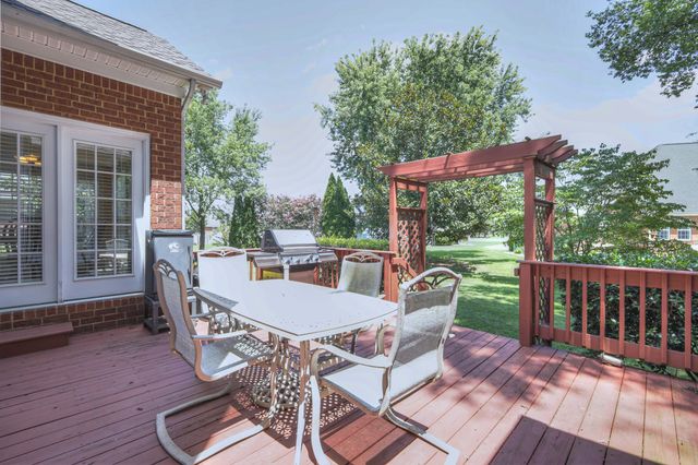 1040 Shoreham St, Murfreesboro, TN 37130