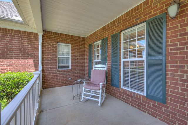 1040 Shoreham St, Murfreesboro, TN 37130