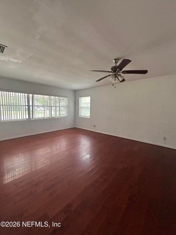 5442 JUNO Drive, Jacksonville, FL 32207