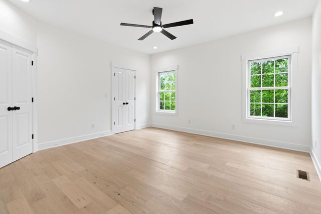 148 Knights Lane, Somerset, KY 42503