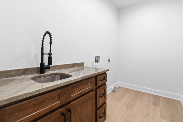 148 Knights Lane, Somerset, KY 42503