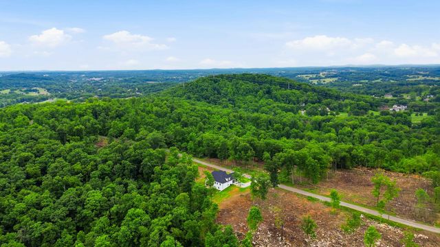 148 Knights Lane, Somerset, KY 42503