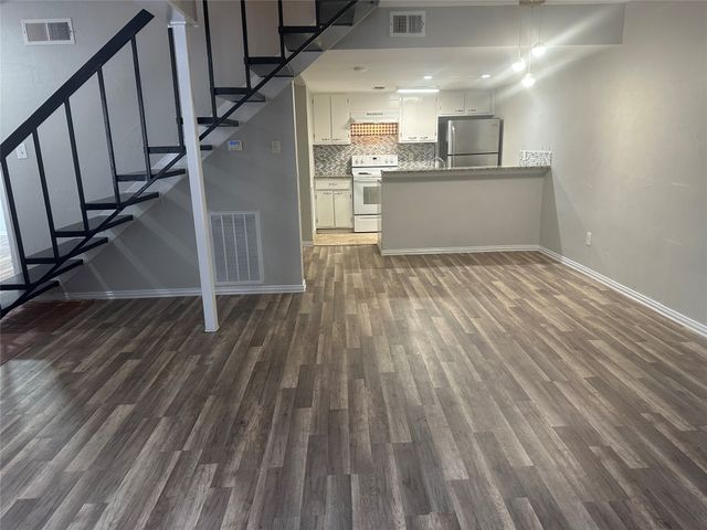 3121 Park Lane 1147, Dallas, TX 75220