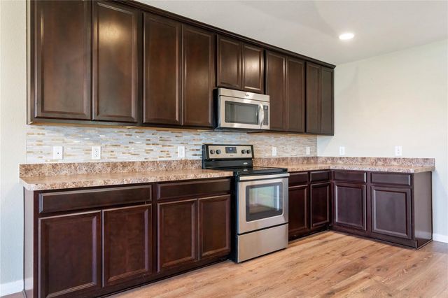 10011 Orchid Spring Lane, Houston, TX 77044