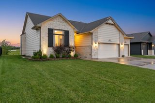 2113 S Michelle St, Wichita, KS 67207