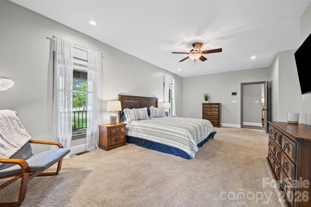 16105 Langston Drive, Charlotte, NC 28278
