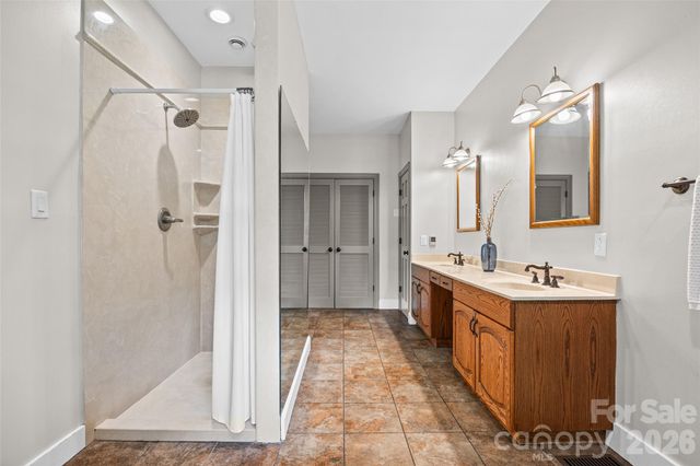 16105 Langston Drive, Charlotte, NC 28278