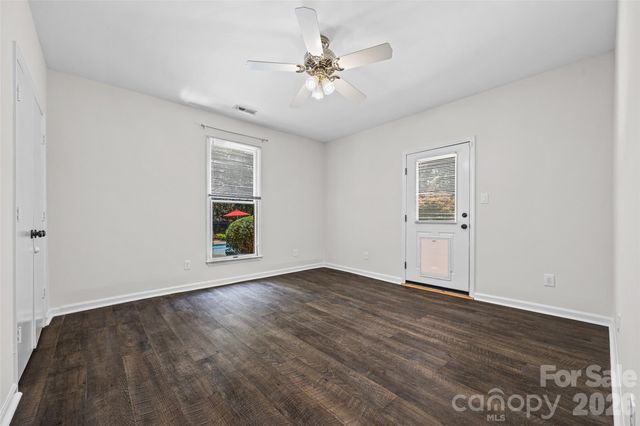 16105 Langston Drive, Charlotte, NC 28278