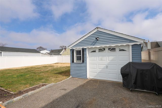 75 Riverside Avenue, Merrick, NY 11566