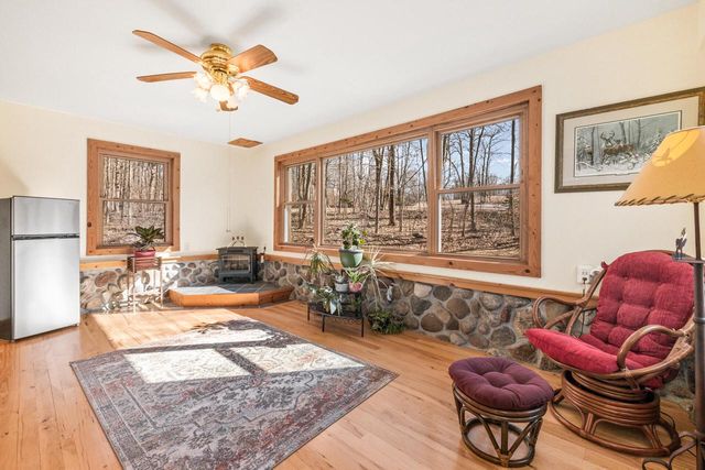 1311 Emerald DRIVE, Hartford, WI 53027