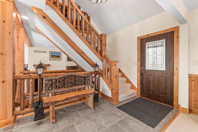 1311 Emerald DRIVE, Hartford, WI 53027