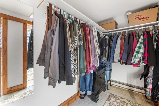 1311 Emerald DRIVE, Hartford, WI 53027