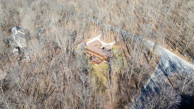 1311 Emerald DRIVE, Hartford, WI 53027