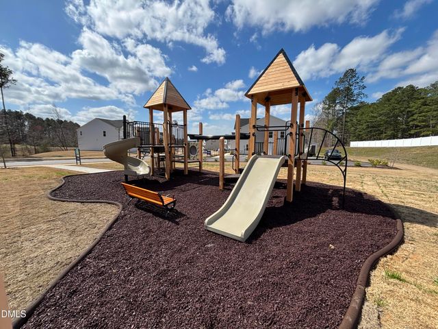 330 Beachcomber Drive, Lillington, NC 27546