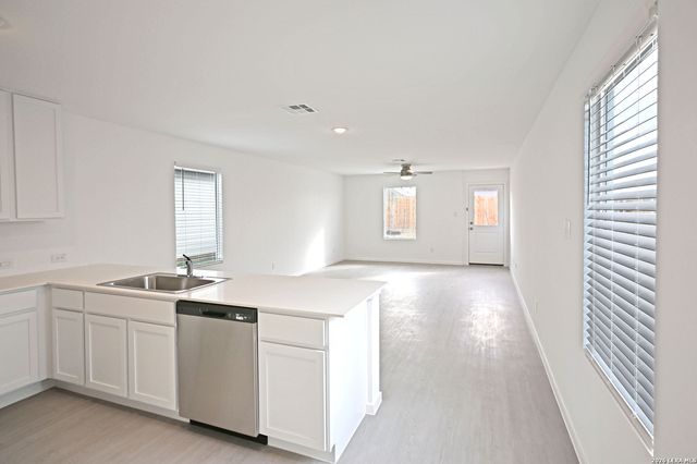 7530 India Star, San Antonio, TX 78263