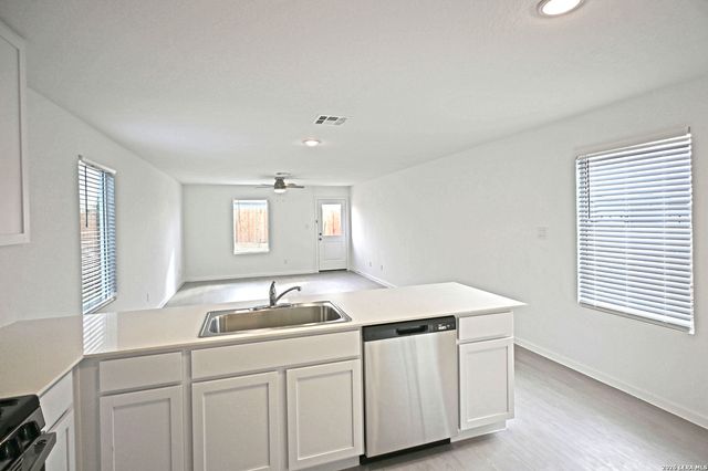 7530 India Star, San Antonio, TX 78263