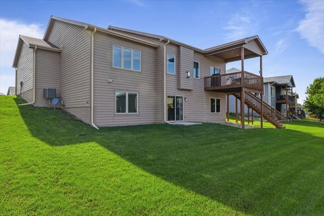 1813 NW Sunset Lane, Grimes, IA 50111