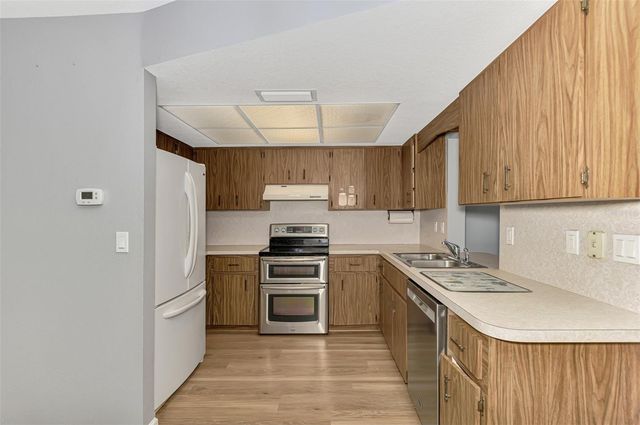 22 OAKLAND HILLS COURT, Rotonda West, FL 33947