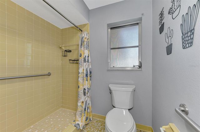 22 OAKLAND HILLS COURT, Rotonda West, FL 33947