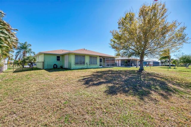 22 OAKLAND HILLS COURT, Rotonda West, FL 33947