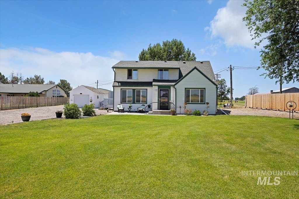 247 N 300 E, Rupert, ID 83350