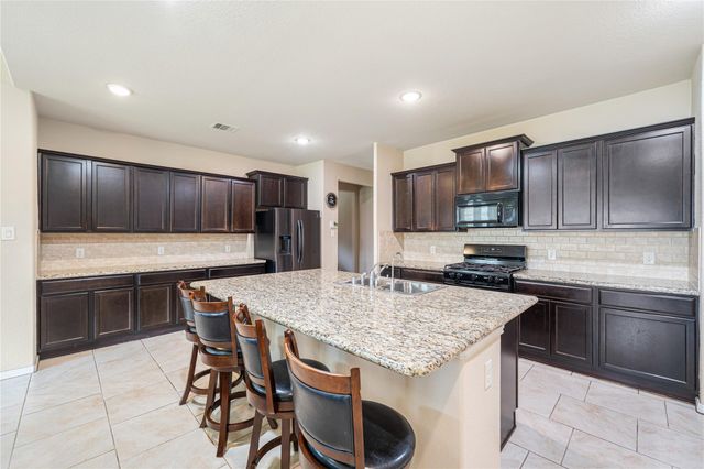 9407 Mineral Rock Lane, Richmond, TX 77407