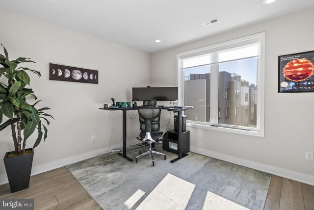 908 LAURENS ALY, King Of Prussia, PA 19406