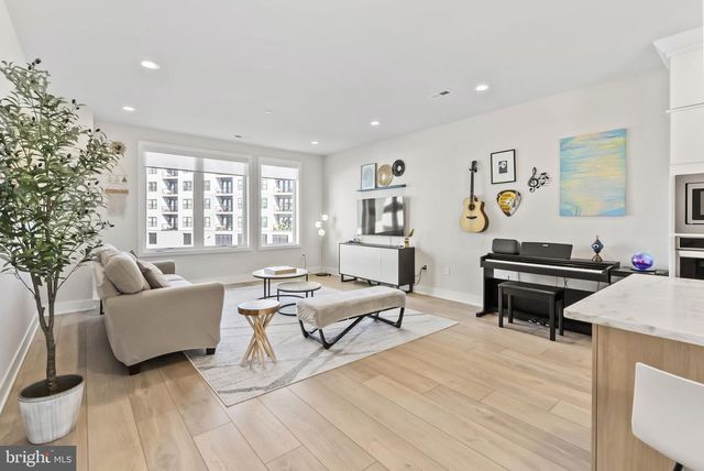 908 LAURENS ALY, King Of Prussia, PA 19406