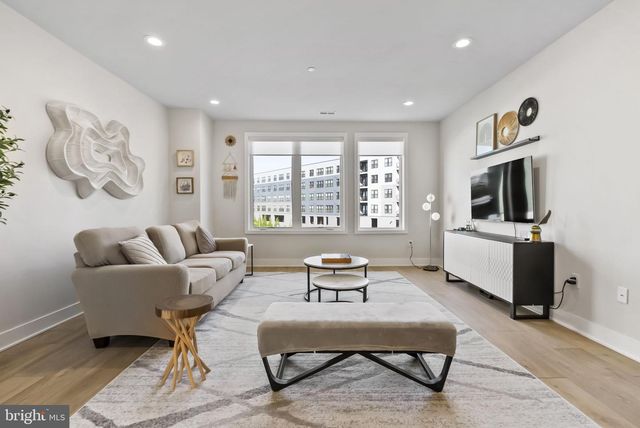 908 LAURENS ALY, King Of Prussia, PA 19406