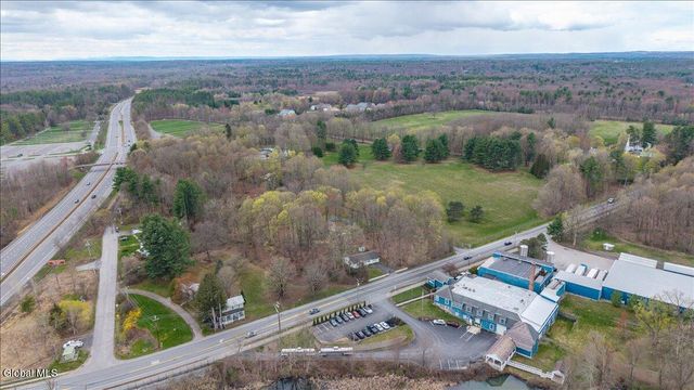 10 Geyser Road, Saratoga Springs, NY 12866